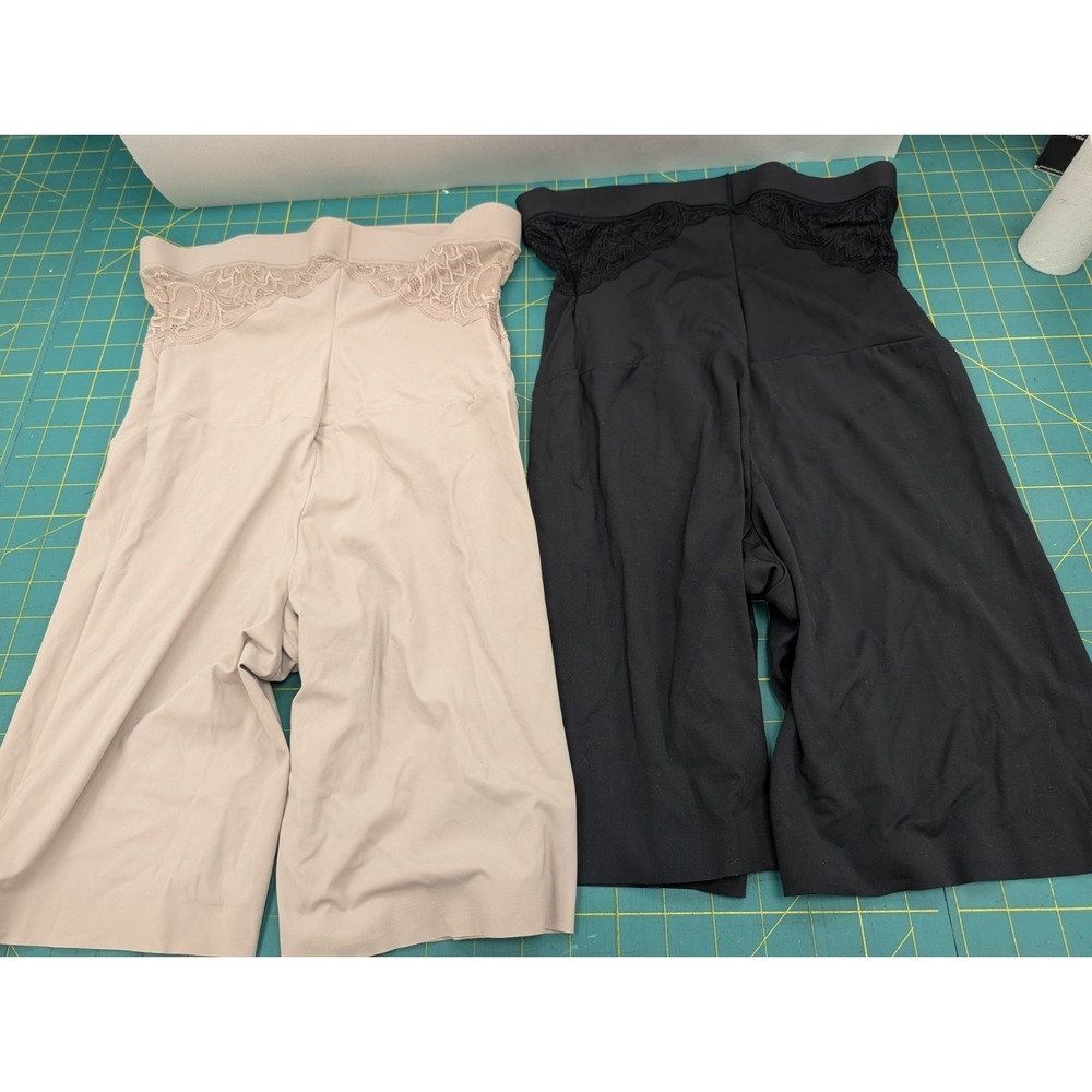 Maidenform Shapewear Women's XL Grip Rubber on Legs Waist Bathroom Hole Set of 2 - Picture 2 of 9